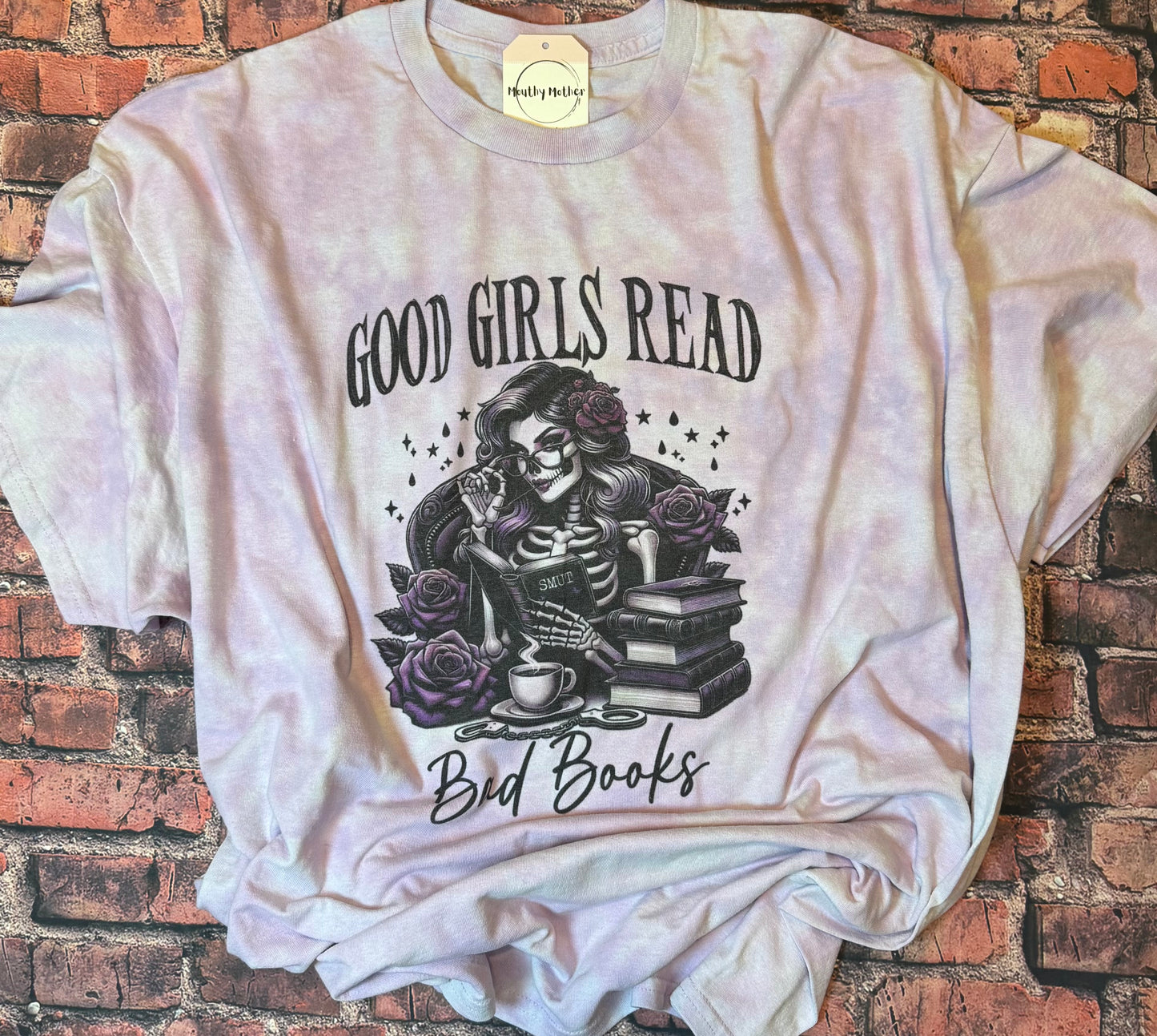 2XL Good Girls read Bad Books