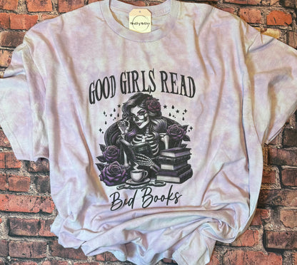 2XL Good Girls read Bad Books
